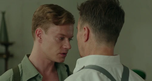 Still frame 134 from Jojo Rabbit (2019) directed by Taika Waititi
