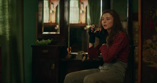 Still frame 147 from Jojo Rabbit (2019) directed by Taika Waititi