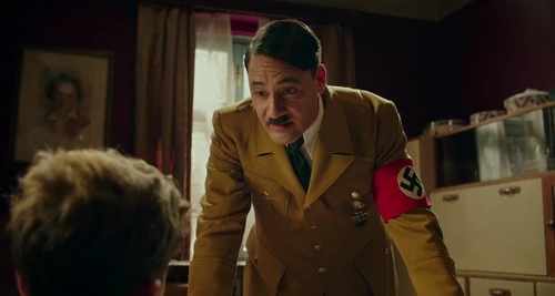 Still frame 178 from Jojo Rabbit (2019) directed by Taika Waititi