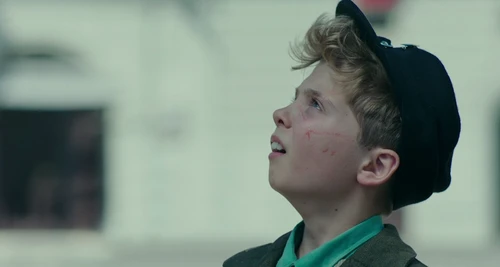 Still frame 183 from Jojo Rabbit (2019) directed by Taika Waititi