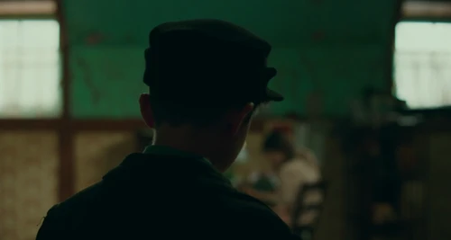 Still frame 188 from Jojo Rabbit (2019) directed by Taika Waititi