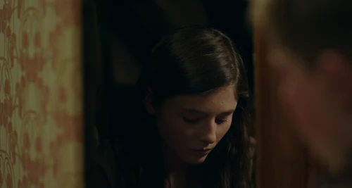 Still frame 231 from Jojo Rabbit (2019) directed by Taika Waititi