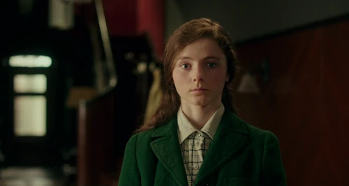 Still frame 238 from Jojo Rabbit (2019) directed by Taika Waititi