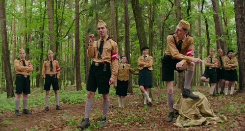 Still frame 19 from Jojo Rabbit (2019) directed by Taika Waititi