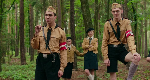 Still frame 20 from Jojo Rabbit (2019) directed by Taika Waititi