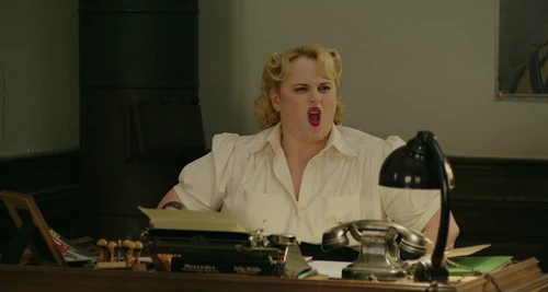 Still frame 39 from Jojo Rabbit (2019) directed by Taika Waititi