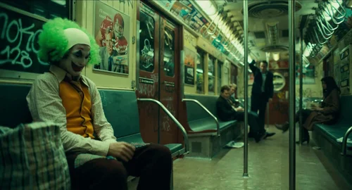 Still frame 33 from Joker (2019) directed by Todd Phillips