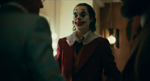 Still frame 105 from Joker (2019) directed by Todd Phillips