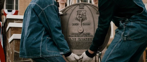 Still frame 12 from Knowing (2009) directed by Alex Proyas