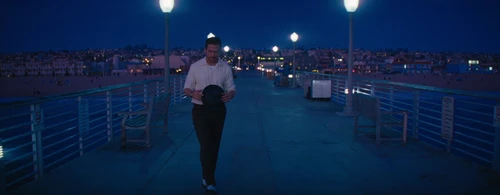 Still frame 106 from La La Land (2016) directed by Damien Chazelle