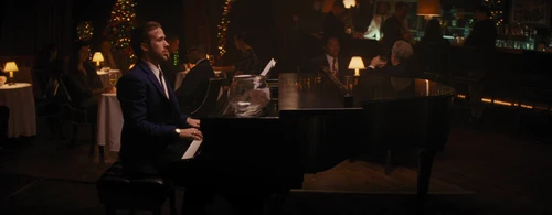 Still frame 48 from La La Land (2016) directed by Damien Chazelle