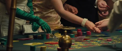 Still frame 69 from Legend (2015) directed by Brian Helgeland