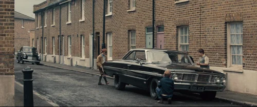Still frame 9 from Legend (2015) directed by Brian Helgeland