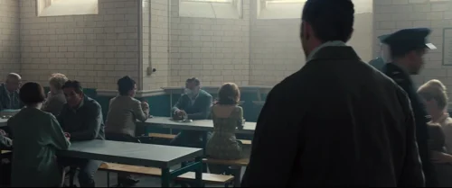 Still frame 86 from Legend (2015) directed by Brian Helgeland