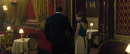 Still frame 108 from Legend (2015) directed by Brian Helgeland