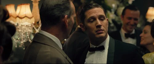 Still frame 144 from Legend (2015) directed by Brian Helgeland