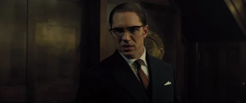 Still frame 186 from Legend (2015) directed by Brian Helgeland