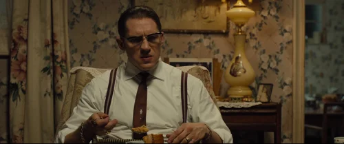Still frame 189 from Legend (2015) directed by Brian Helgeland