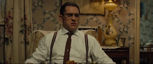 Still frame 191 from Legend (2015) directed by Brian Helgeland