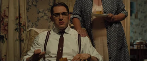Still frame 194 from Legend (2015) directed by Brian Helgeland