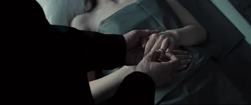 Still frame 231 from Legend (2015) directed by Brian Helgeland