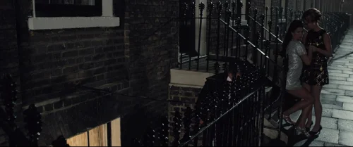 Still frame 246 from Legend (2015) directed by Brian Helgeland