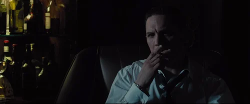 Still frame 252 from Legend (2015) directed by Brian Helgeland