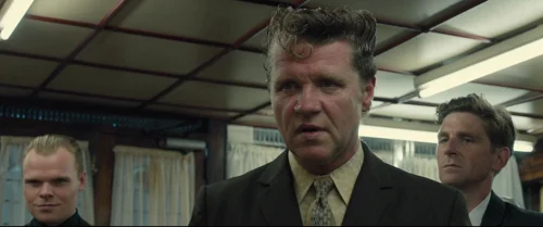 Still frame 45 from Legend (2015) directed by Brian Helgeland