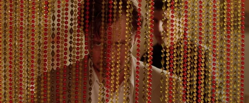 Still frame 85 from Léon: The Professional (1994) directed by Luc Besson