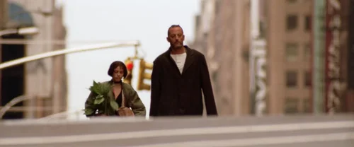 Still frame 104 from Léon: The Professional (1994) directed by Luc Besson