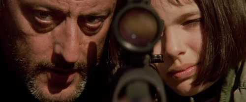 Still frame 124 from Léon: The Professional (1994) directed by Luc Besson