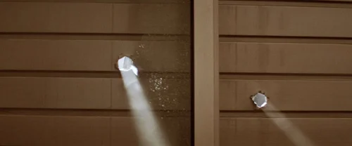 Still frame 15 from Léon: The Professional (1994) directed by Luc Besson