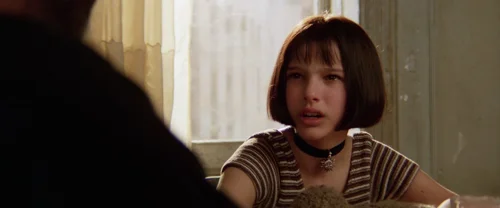 Still frame 176 from Léon: The Professional (1994) directed by Luc Besson