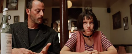 Still frame 183 from Léon: The Professional (1994) directed by Luc Besson