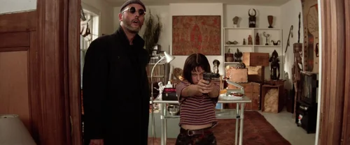 Still frame 191 from Léon: The Professional (1994) directed by Luc Besson