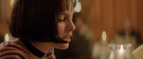 Still frame 195 from Léon: The Professional (1994) directed by Luc Besson