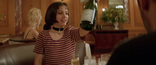 Still frame 197 from Léon: The Professional (1994) directed by Luc Besson
