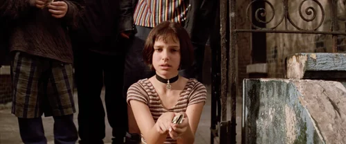 Still frame 224 from Léon: The Professional (1994) directed by Luc Besson