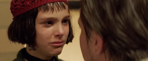 Still frame 240 from Léon: The Professional (1994) directed by Luc Besson
