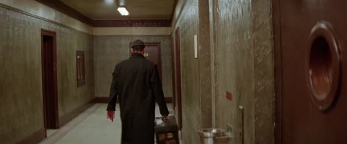 Still frame 249 from Léon: The Professional (1994) directed by Luc Besson