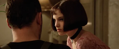 Still frame 259 from Léon: The Professional (1994) directed by Luc Besson