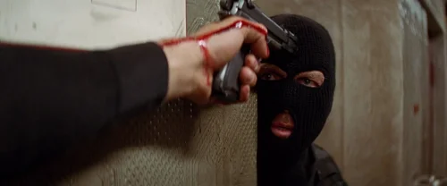 Still frame 289 from Léon: The Professional (1994) directed by Luc Besson
