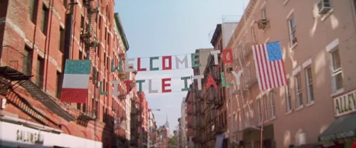 Still frame 3 from Léon: The Professional (1994) directed by Luc Besson