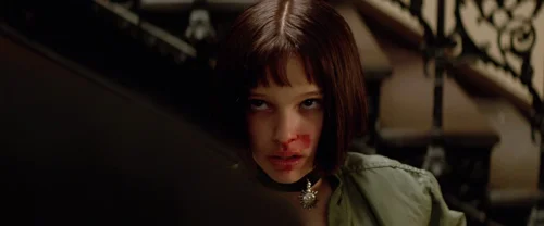 Still frame 54 from Léon: The Professional (1994) directed by Luc Besson