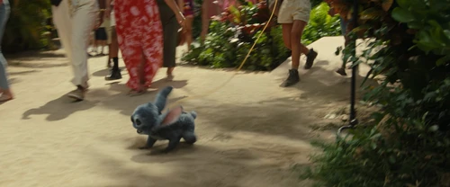 Still frame 111 from Lilo & Stitch (2025) directed by Dean Fleischer Camp
