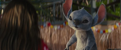 Still frame 116 from Lilo & Stitch (2025) directed by Dean Fleischer Camp