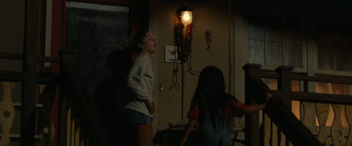 Still frame 127 from Lilo & Stitch (2025) directed by Dean Fleischer Camp