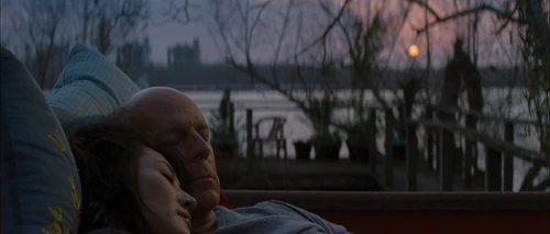 Still frame 77 from Looper (2012) directed by Rian Johnson