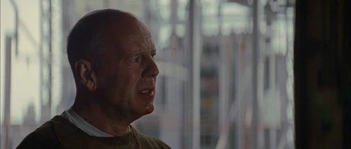 Still frame 83 from Looper (2012) directed by Rian Johnson