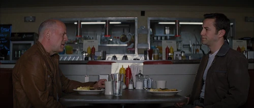 Still frame 103 from Looper (2012) directed by Rian Johnson